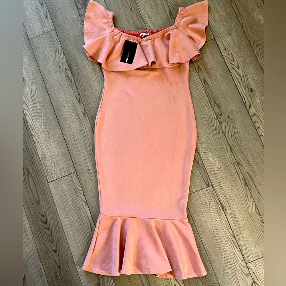 Dusty Rose sweetheart neckline dress